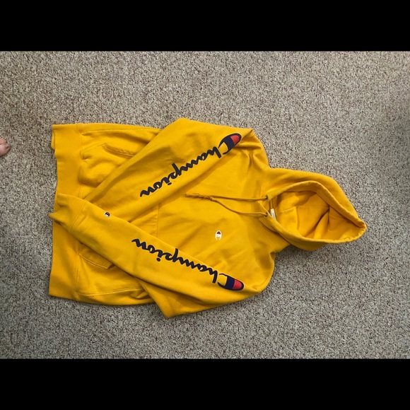 Size large Champion yellow sweatshirt. EUC, worn a hand full of time’s. - Picture 3 of 3